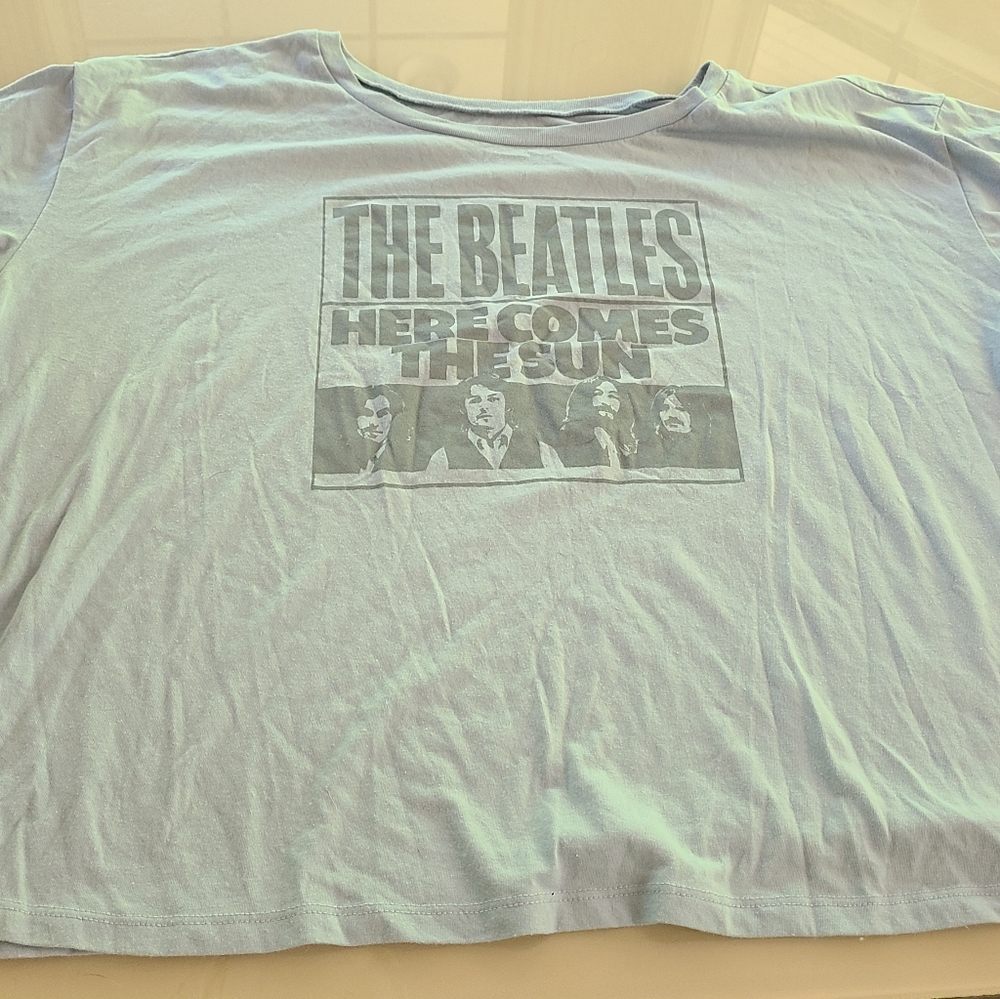 Beatles Crop T-shirt Torrid size 5